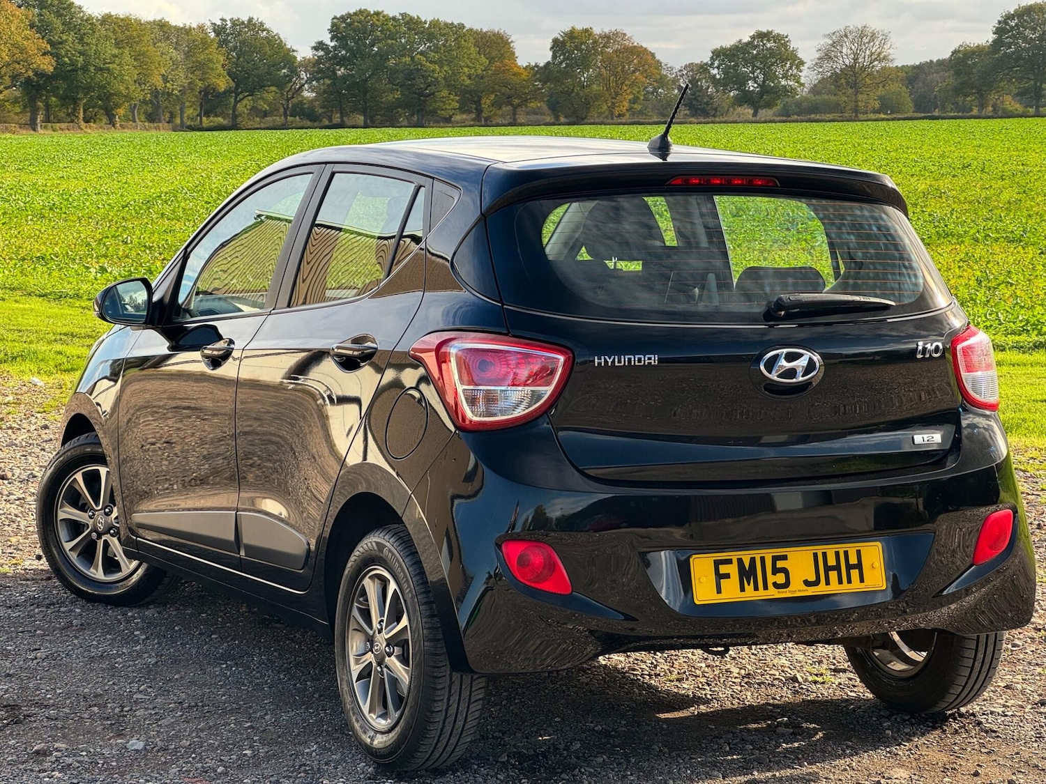Used Hyundai i10 2015 for sale - 76348894: Photo 3