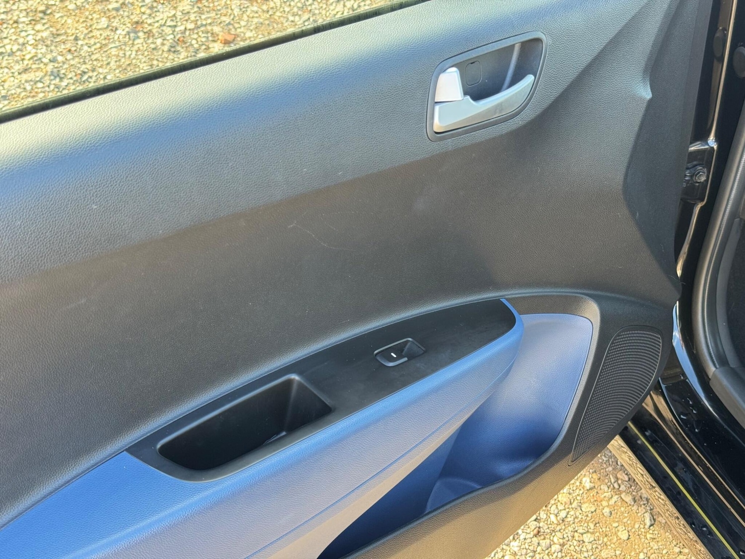 Used Hyundai i10 2015 for sale - 76348894: Photo 39