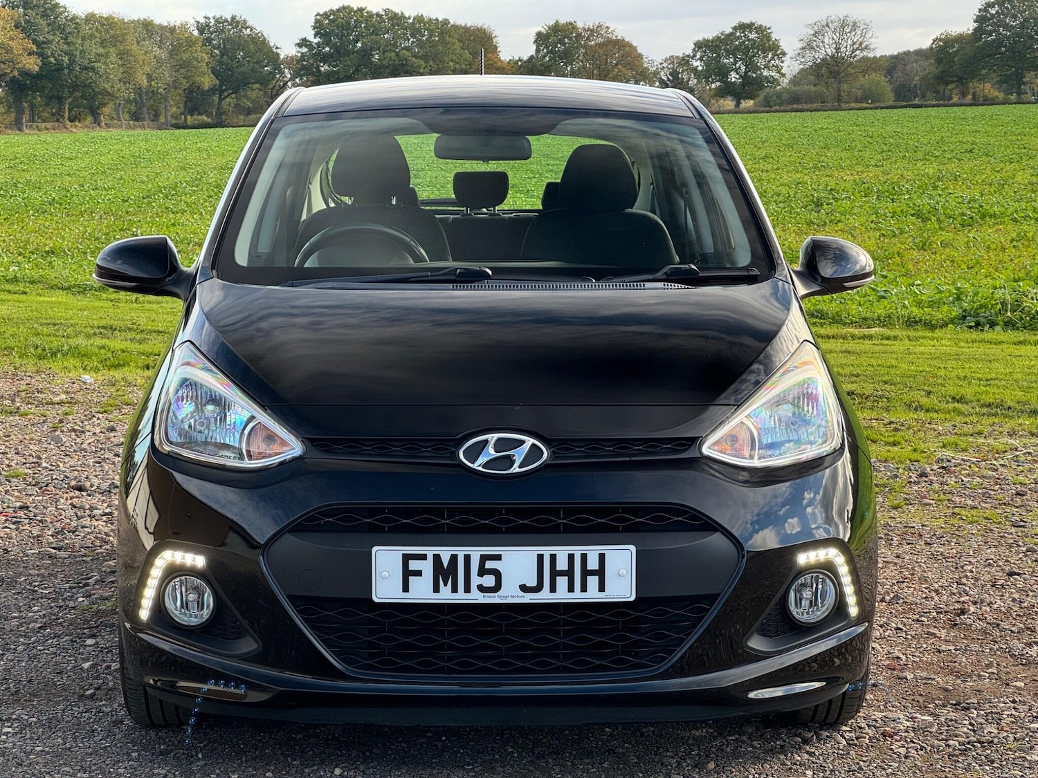 Used Hyundai i10 2015 for sale - 76348894: Photo 4