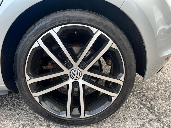 Used Volkswagen Golf 2016 for sale - 76167114: Photo 87