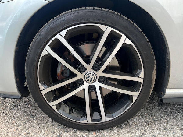 Used Volkswagen Golf 2016 for sale - 76167114: Photo 88