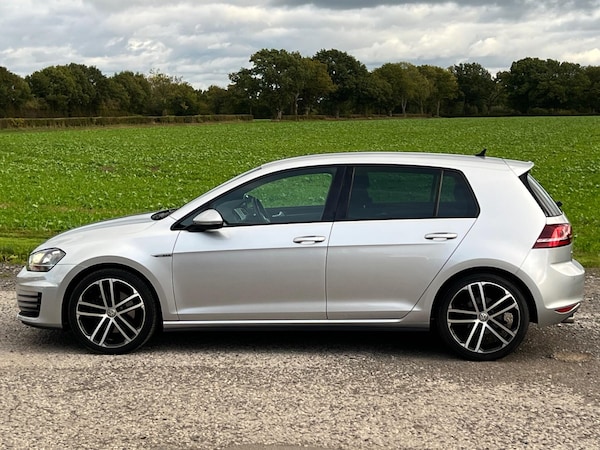 Used Volkswagen Golf 2016 for sale - 76167114: Photo 8