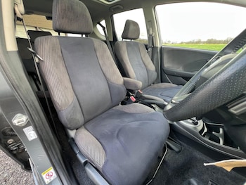 Used Honda Jazz 2011 for sale - 78106615: Photo