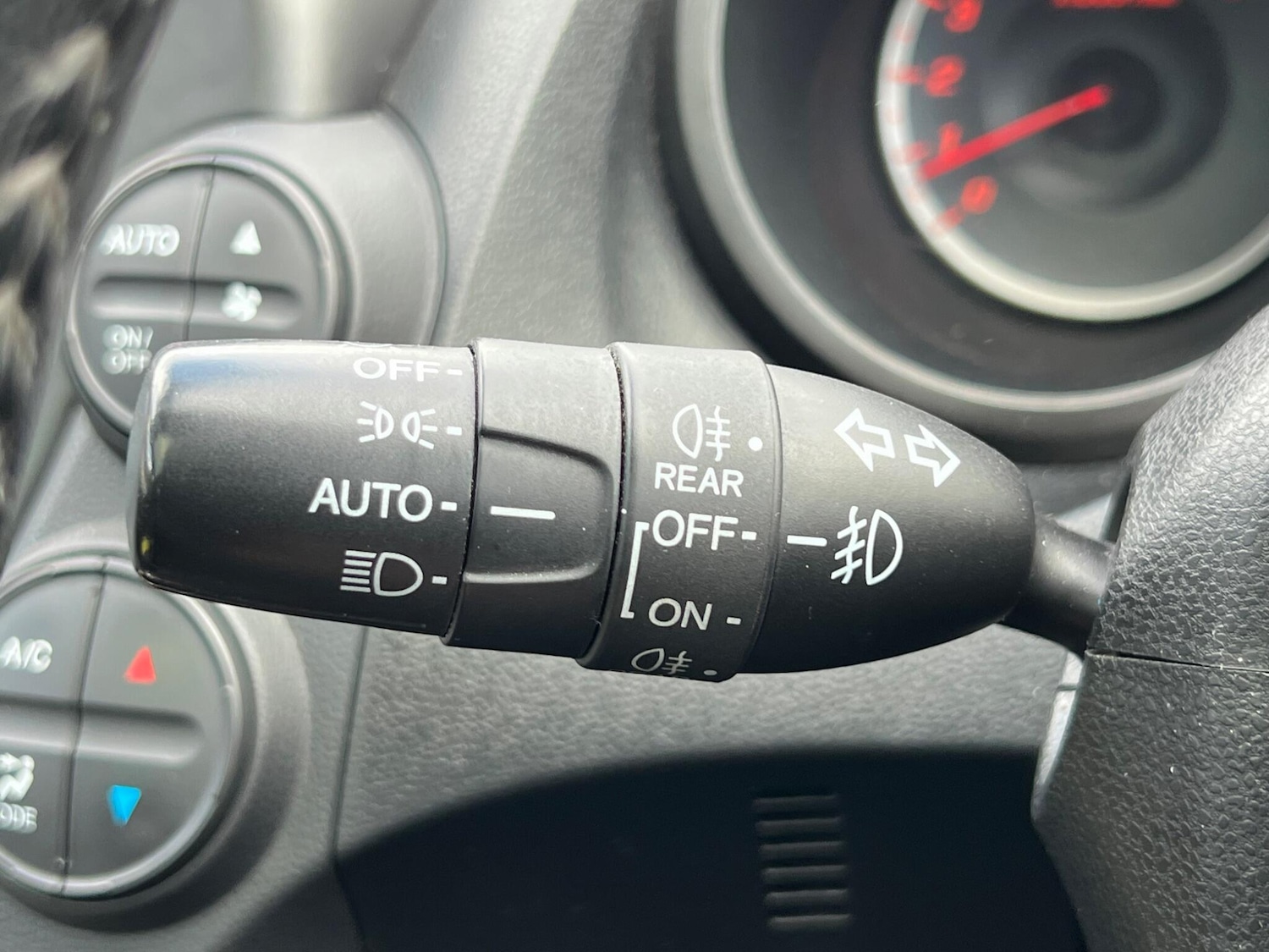 Used Honda Jazz 2011 for sale - 78106615: Photo 42