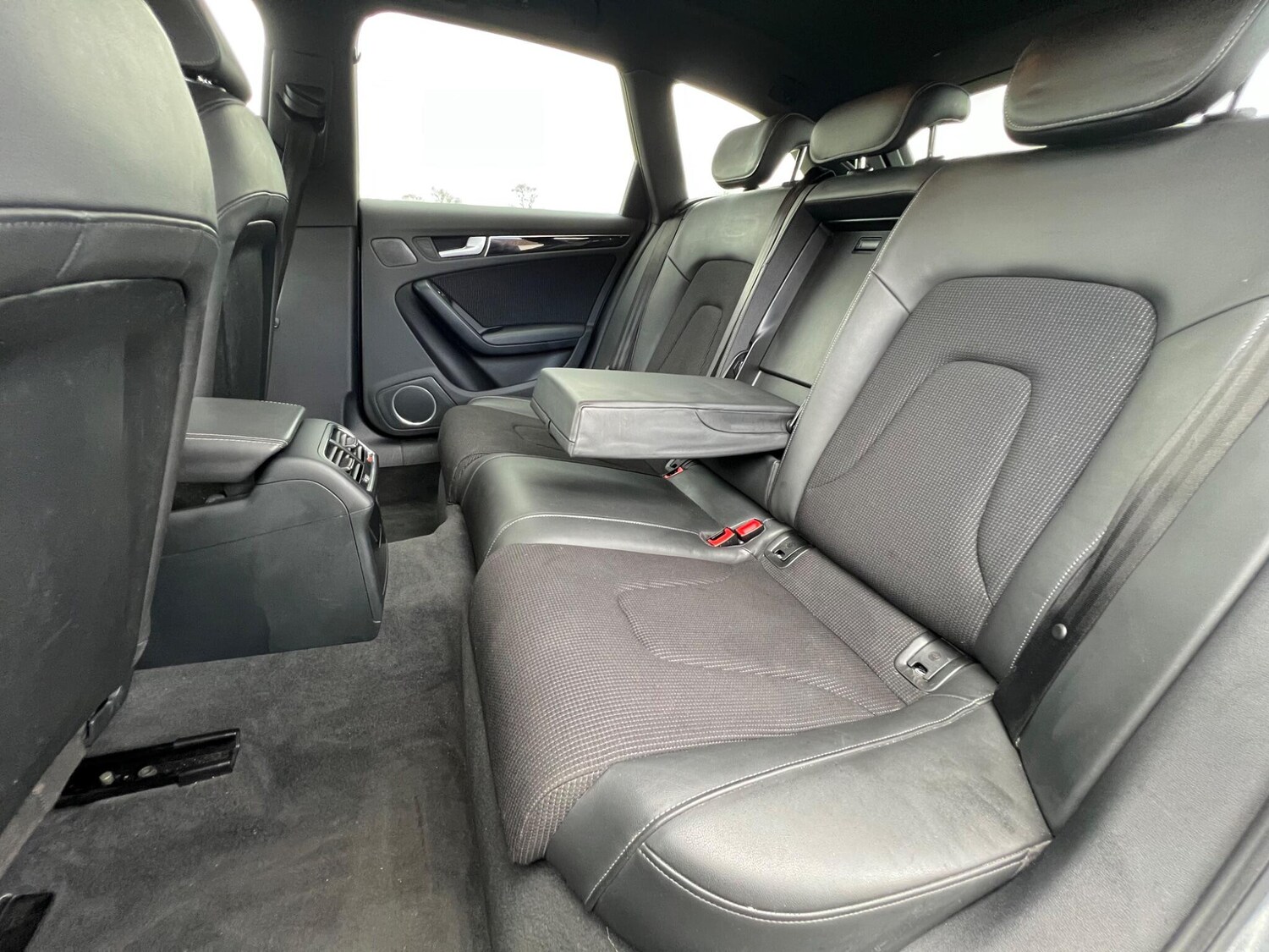 Used Audi A4 Avant for sale - 78106617: Photo 13