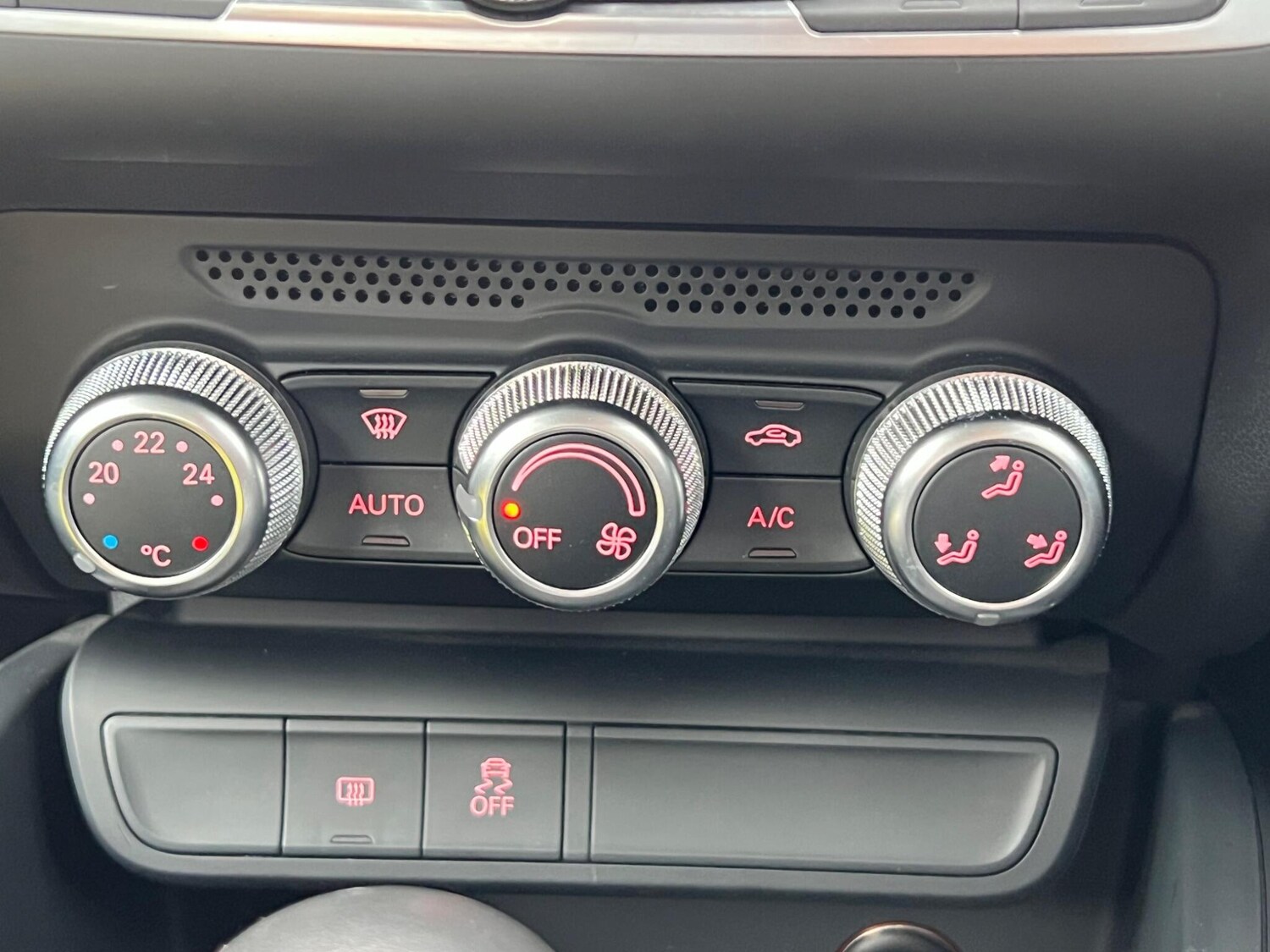 Used Audi A1 for sale - 78106630: Photo 32