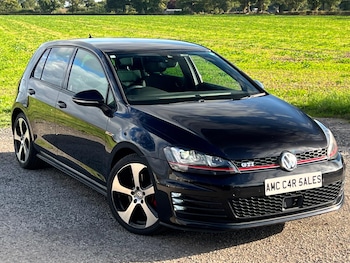 Volkswagen - Golf