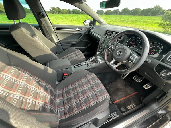 Used Volkswagen Golf for sale - 76294856: Photo 22