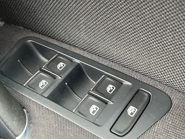 Used Volkswagen Golf for sale - 76294856: Photo 42