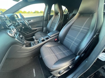 Used Mercedes-Benz A-Class 2013 for sale - 75757341: Photo