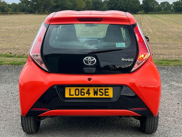Used Toyota AYGO 2015 for sale - 75609554: Photo 10