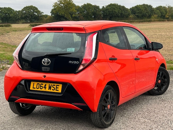 Used Toyota AYGO 2015 for sale - 75609554: Photo 12