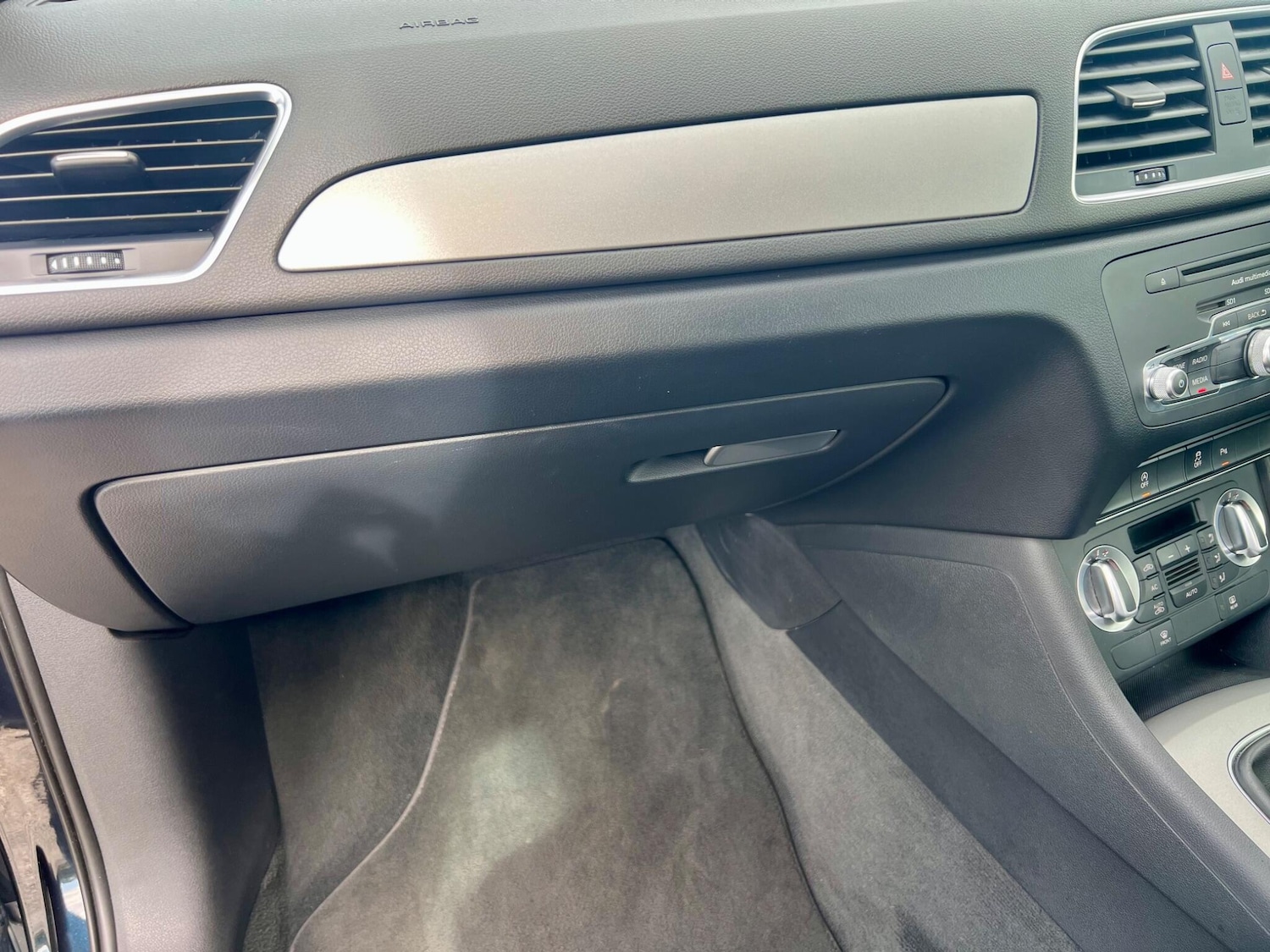 Used Audi Q3 2012 for sale - 75682287: Photo 6