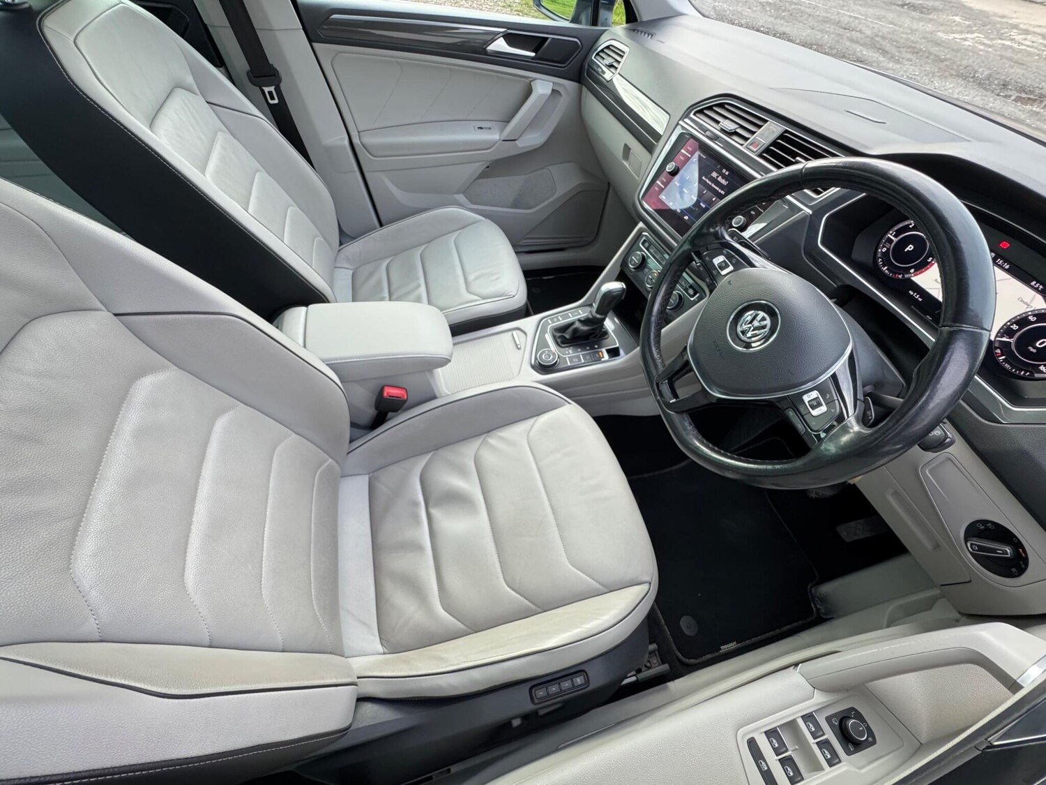 Used Volkswagen Tiguan 2017 for sale - 76336199: Photo 19