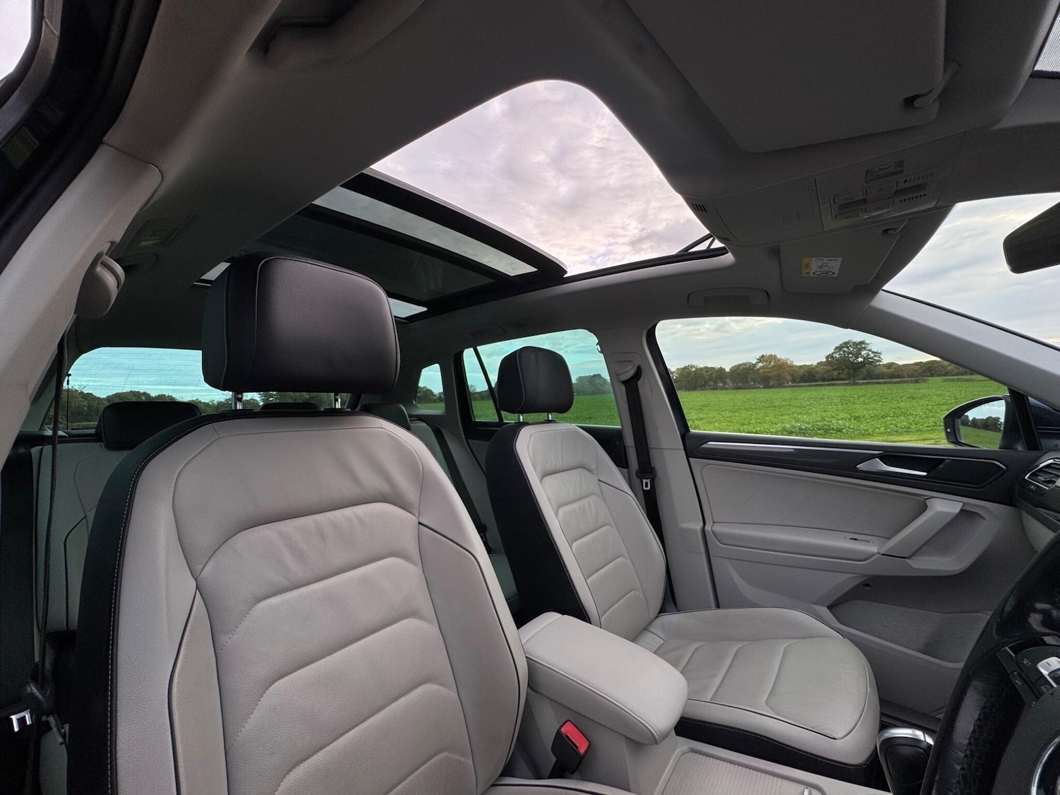 Used Volkswagen Tiguan 2017 for sale - 76336199: Photo 23