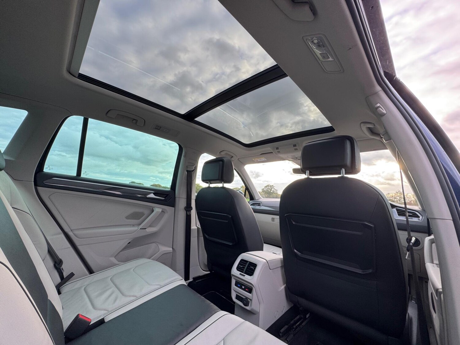 Used Volkswagen Tiguan 2017 for sale - 76336199: Photo 26