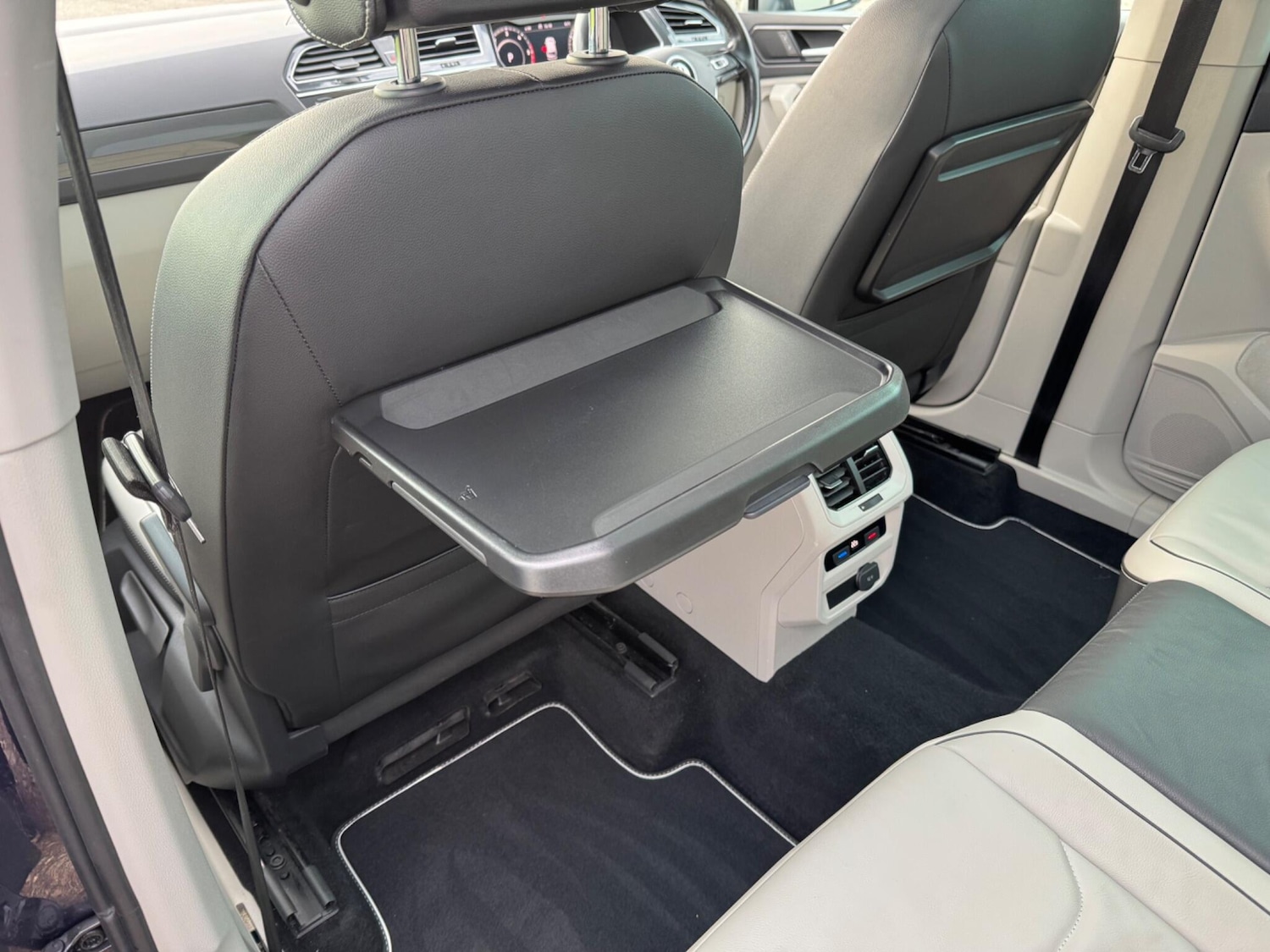 Used Volkswagen Tiguan 2017 for sale - 76336199: Photo 27