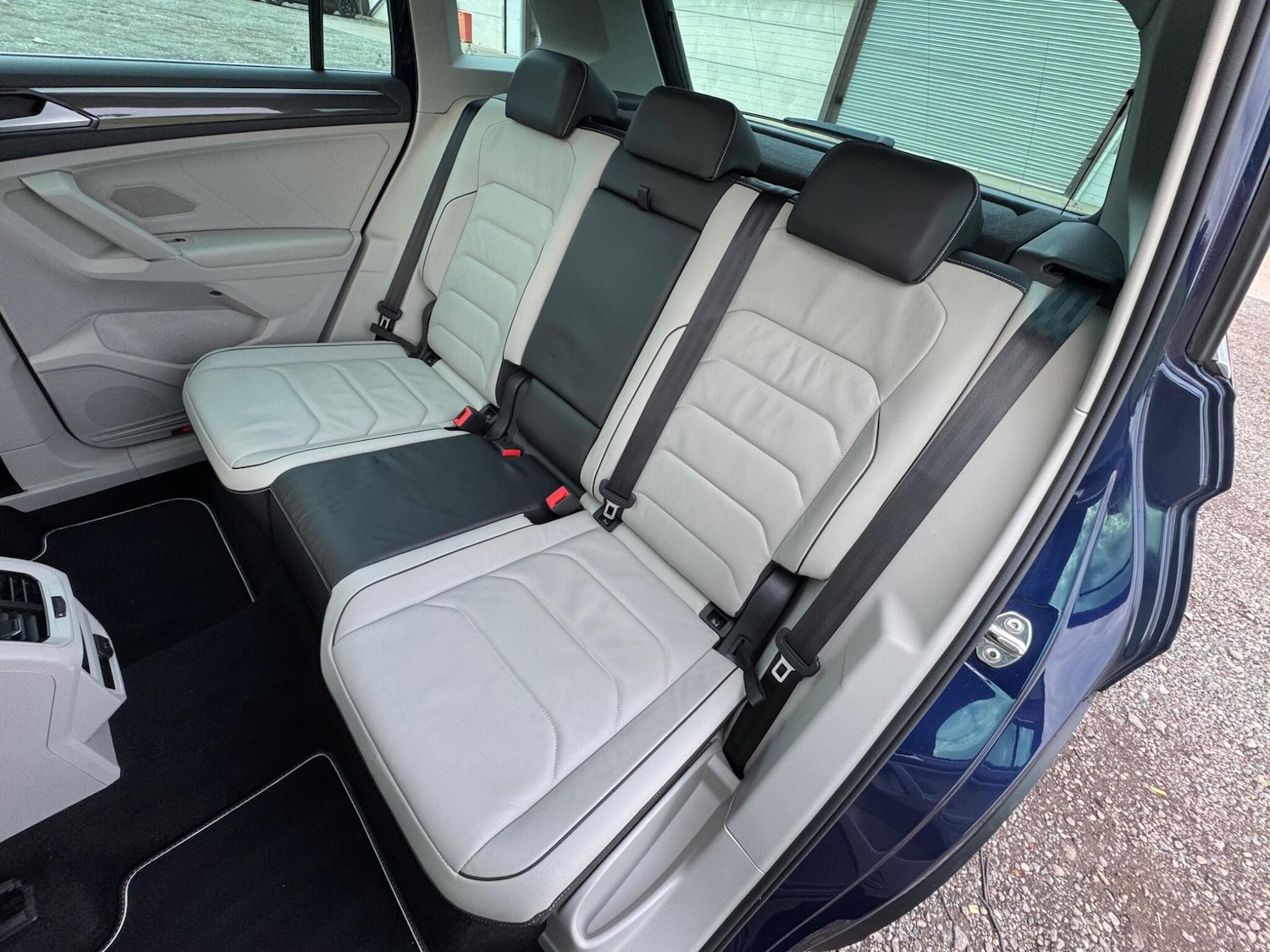 Used Volkswagen Tiguan 2017 for sale - 76336199: Photo 28