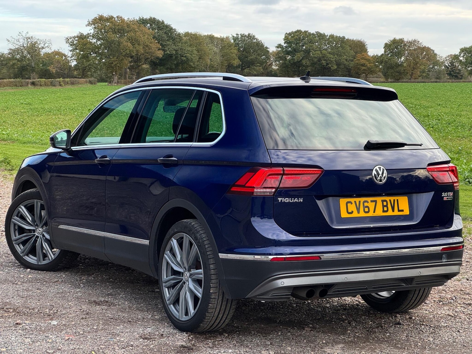 Used Volkswagen Tiguan 2017 for sale - 76336199: Photo 3
