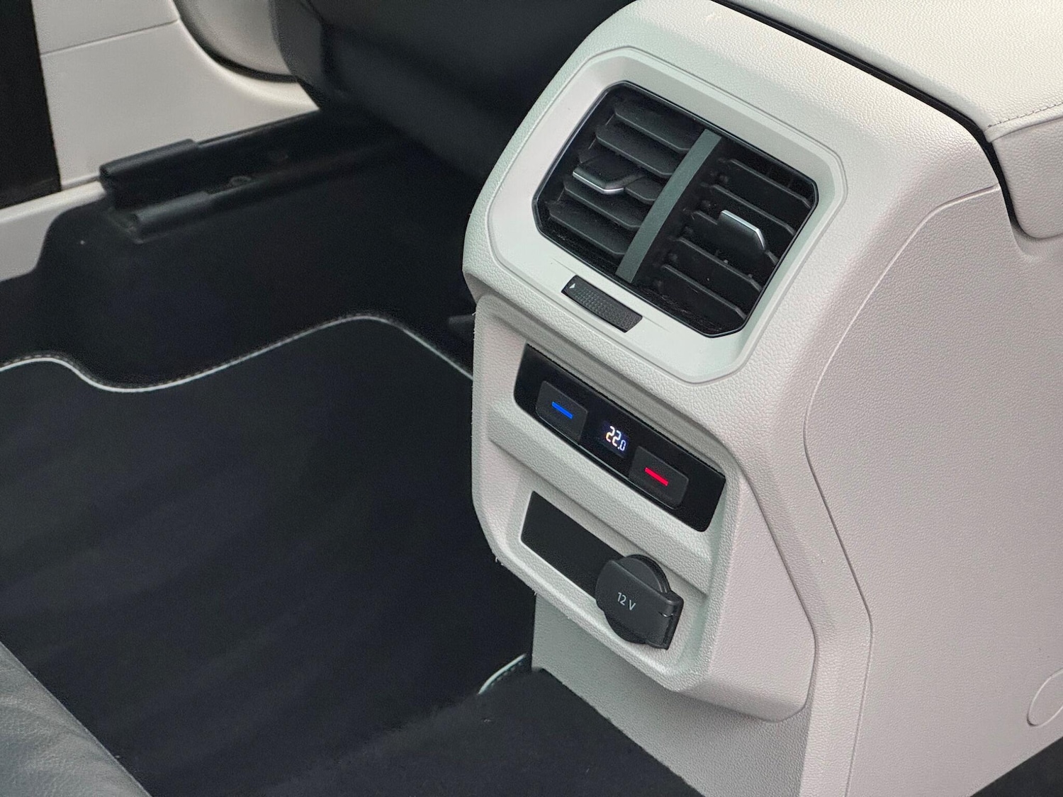 Used Volkswagen Tiguan 2017 for sale - 76336199: Photo 32