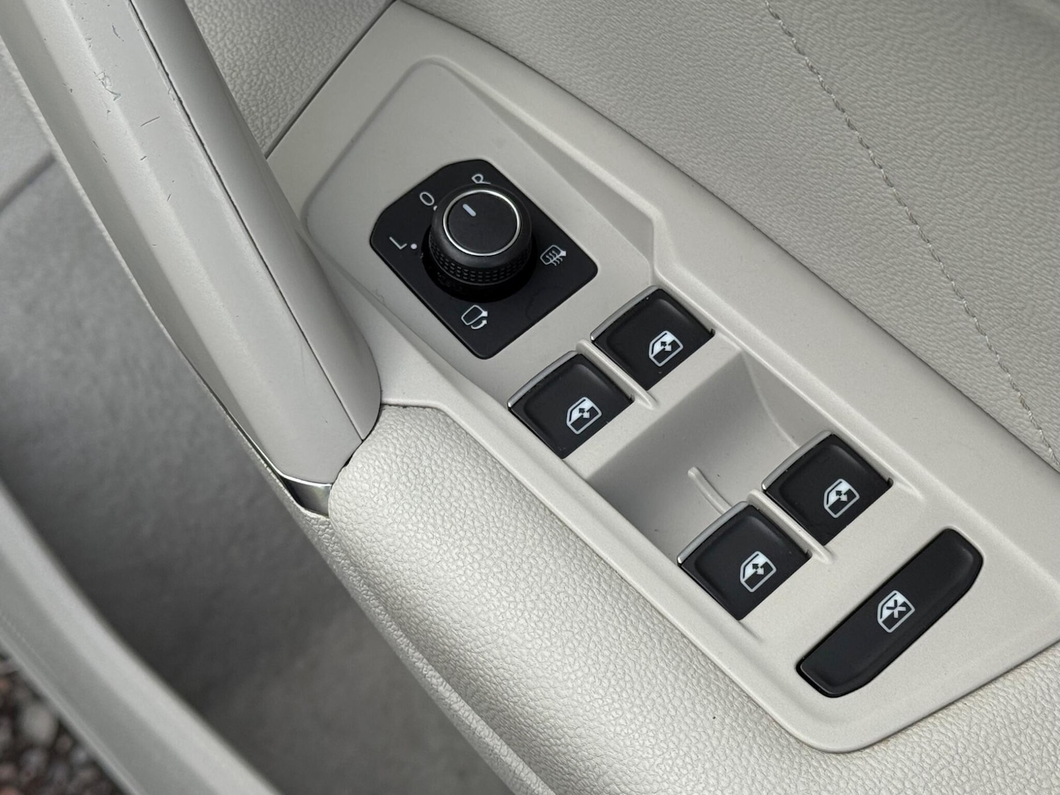 Used Volkswagen Tiguan 2017 for sale - 76336199: Photo 33