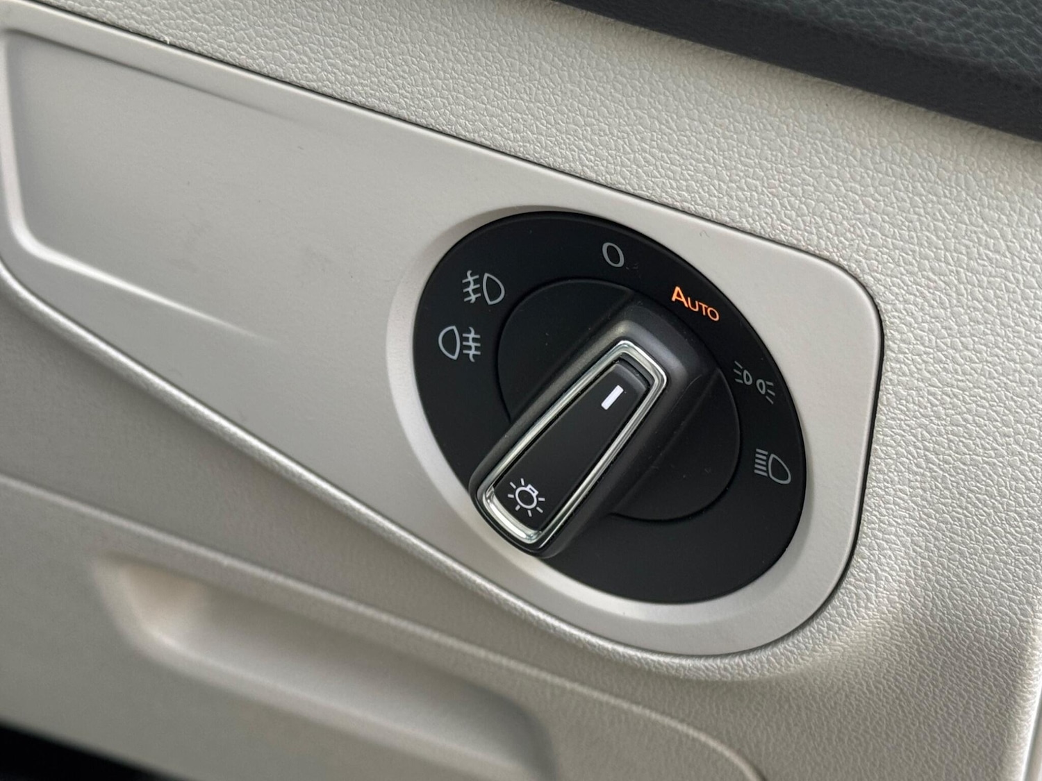 Used Volkswagen Tiguan 2017 for sale - 76336199: Photo 38