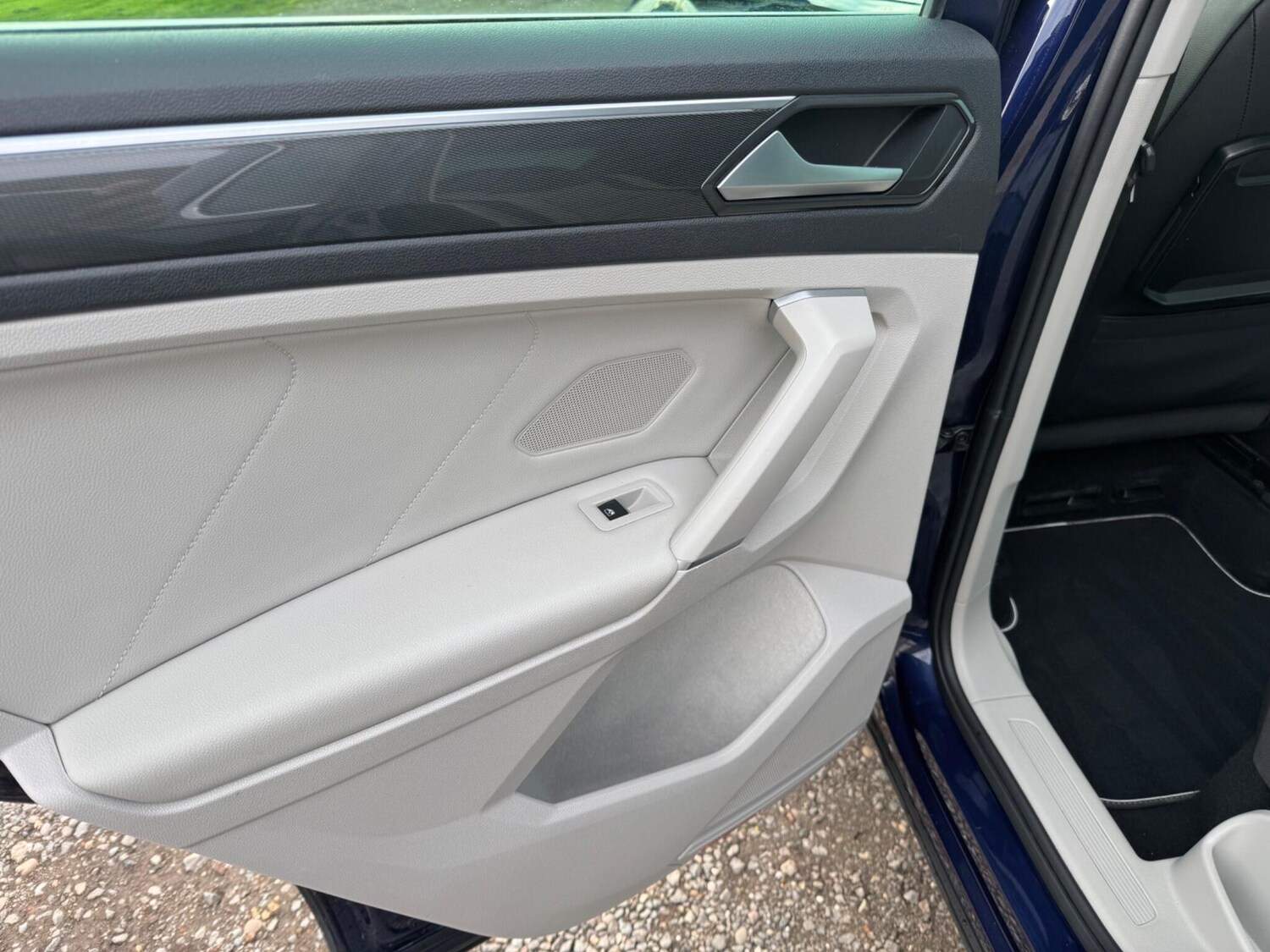 Used Volkswagen Tiguan 2017 for sale - 76336199: Photo 48