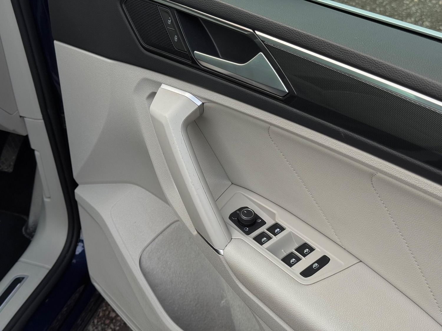 Used Volkswagen Tiguan 2017 for sale - 76336199: Photo 50