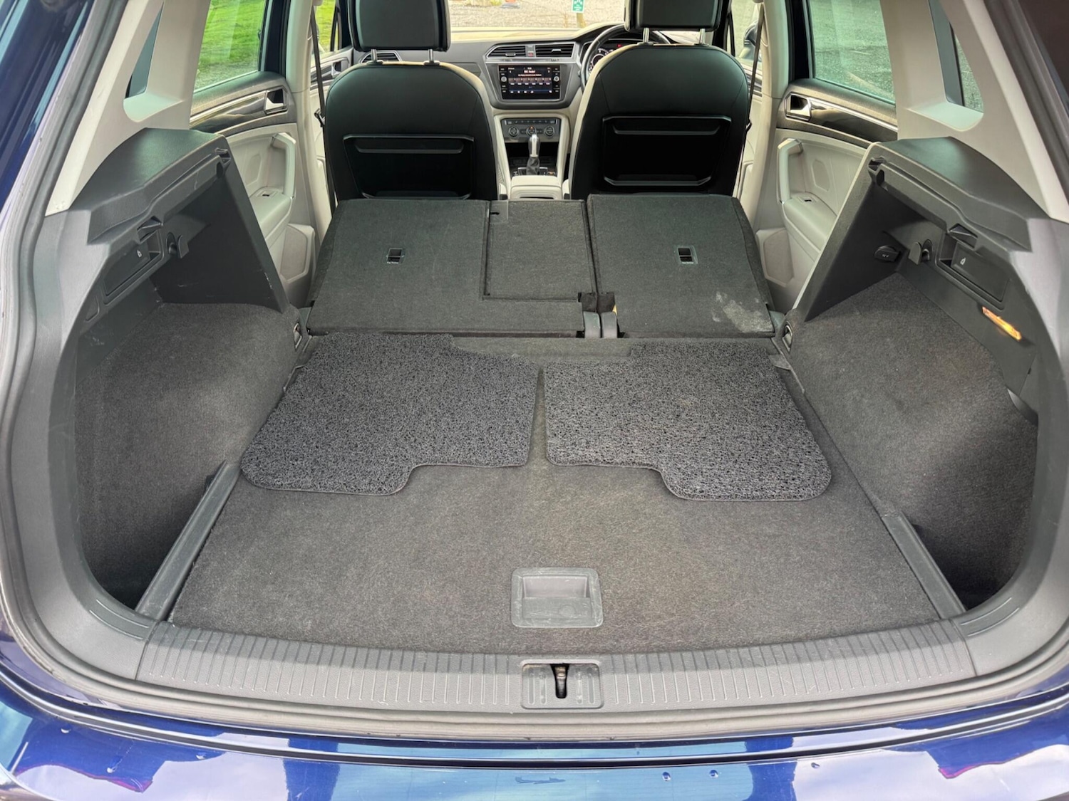 Used Volkswagen Tiguan 2017 for sale - 76336199: Photo 64