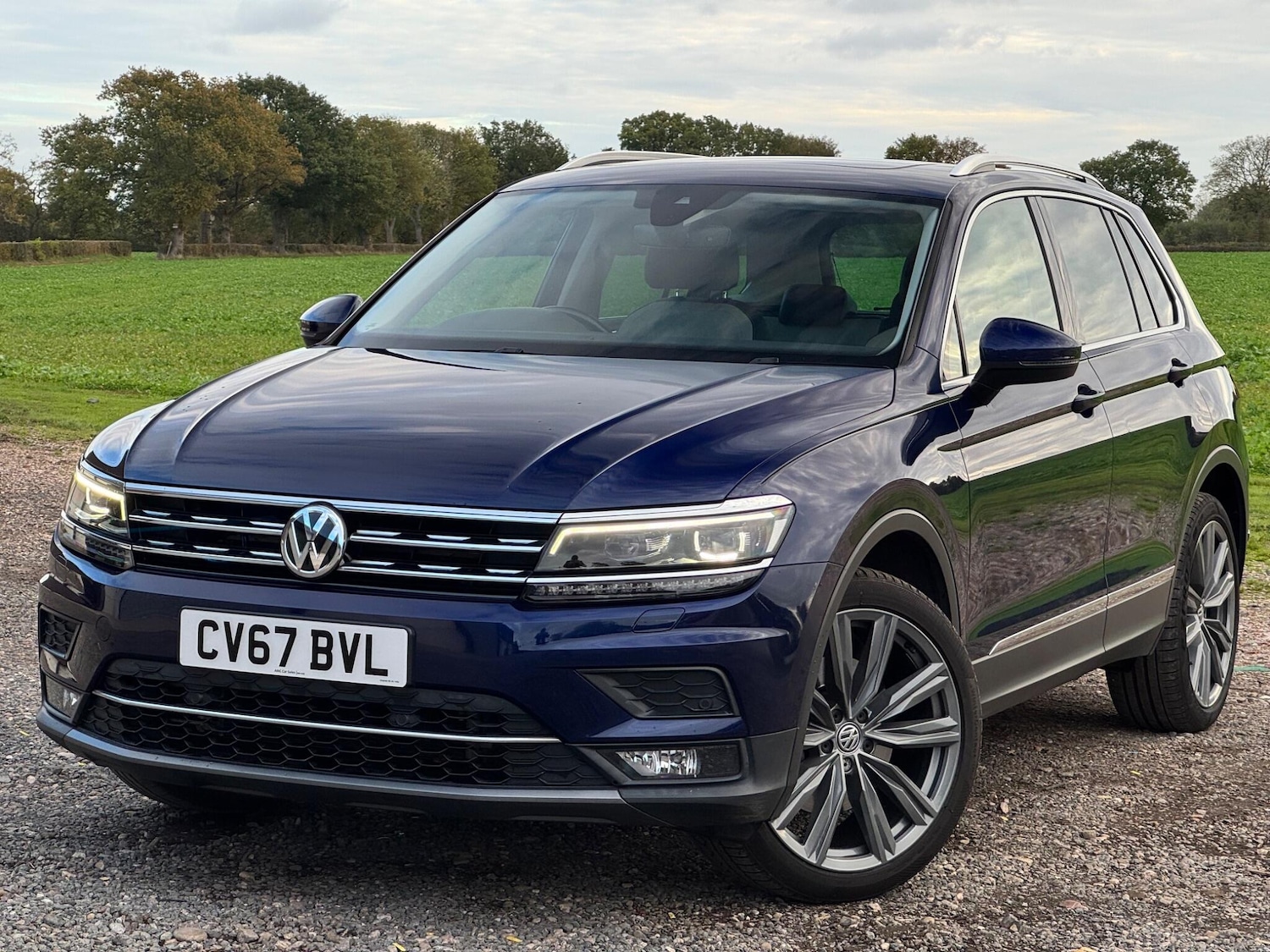 Used Volkswagen Tiguan 2017 for sale - 76336199: Photo 8