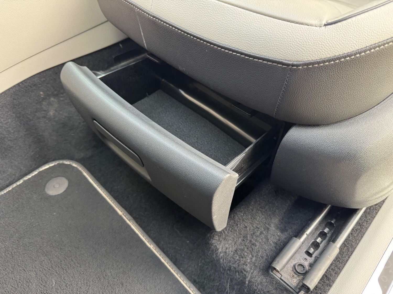 Used Volkswagen Tiguan 2017 for sale - 76336199: Photo 82