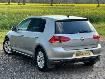 Used Volkswagen Golf 2014 for sale - 78115059: Photo