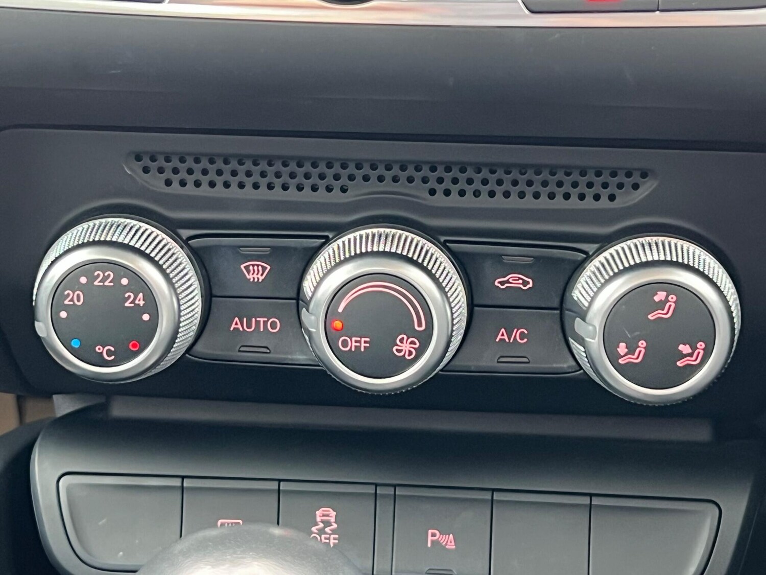 Used Audi A1 for sale - 78106618: Photo 32