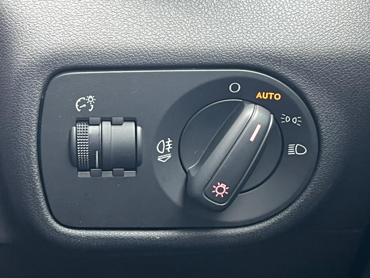 Used Audi A1 for sale - 78106618: Photo 44