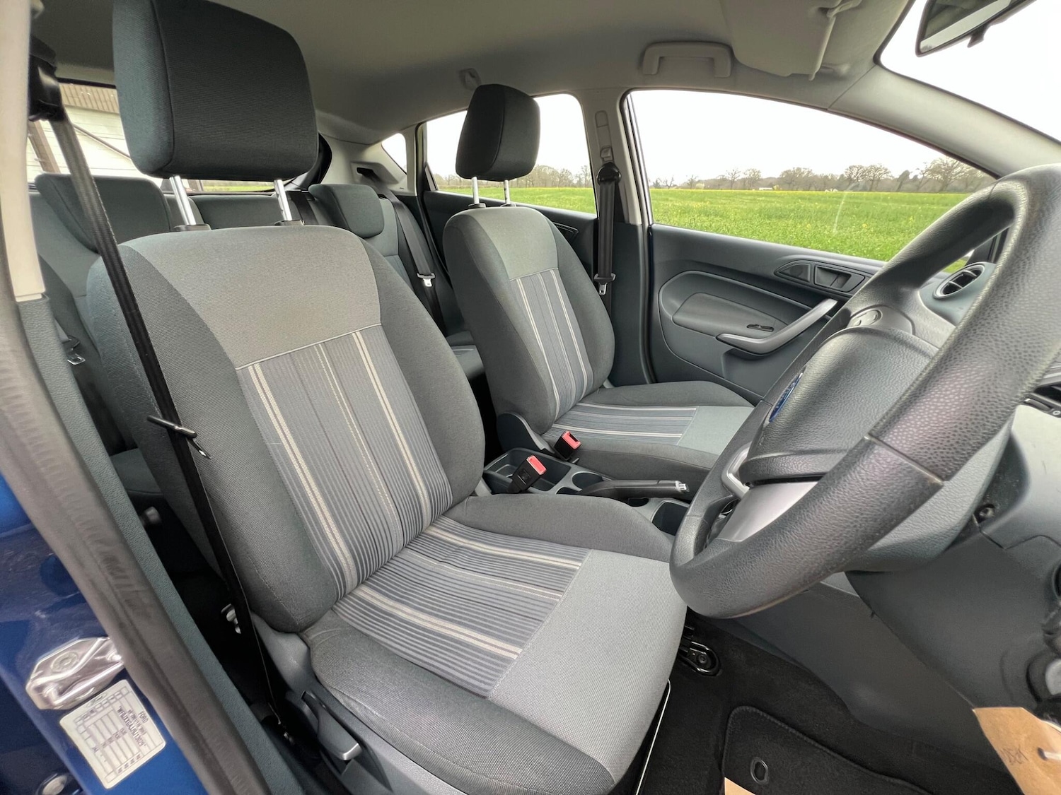 Used Ford Fiesta 2009 for sale - 78106619: Photo 2