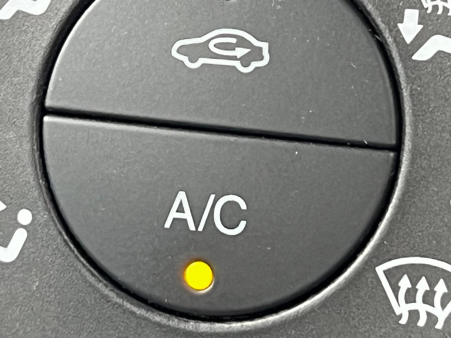 Used Ford Fiesta 2009 for sale - 78106619: Photo 30