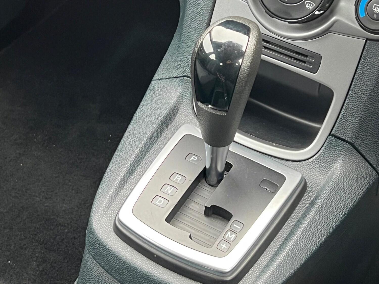 Used Ford Fiesta 2009 for sale - 78106619: Photo 33