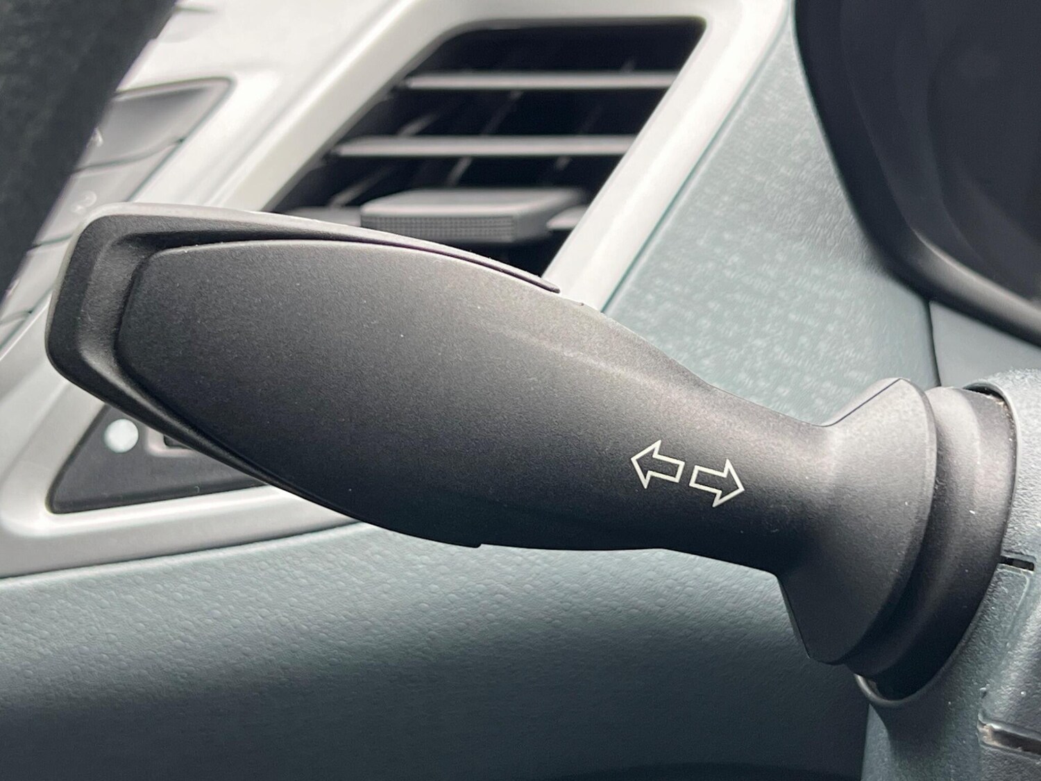 Used Ford Fiesta 2009 for sale - 78106619: Photo 40