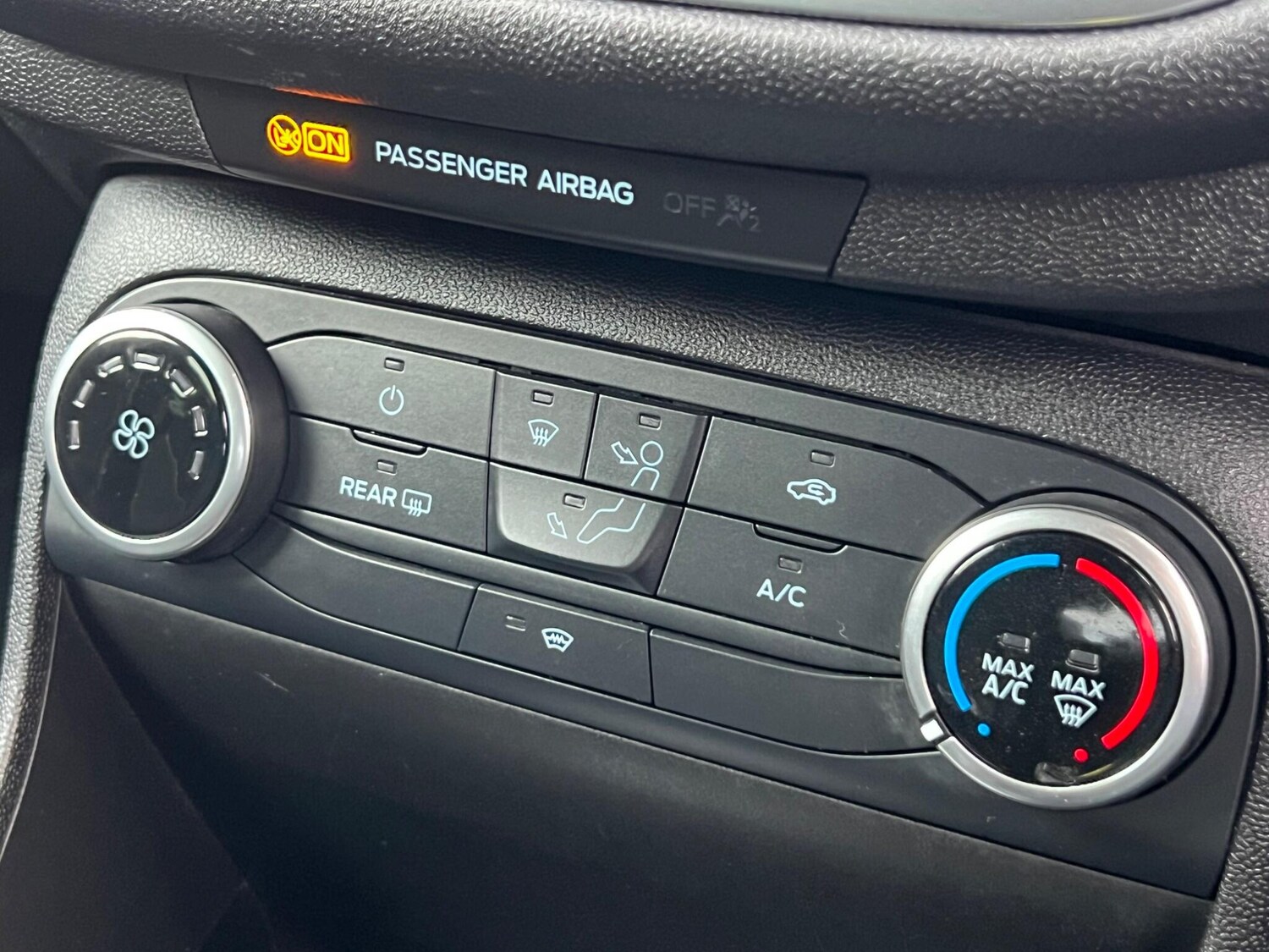 Used Ford Fiesta for sale - 78106613: Photo 32