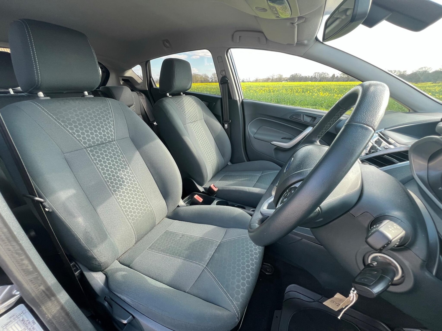 Used Ford Fiesta for sale - 78115733: Photo 2