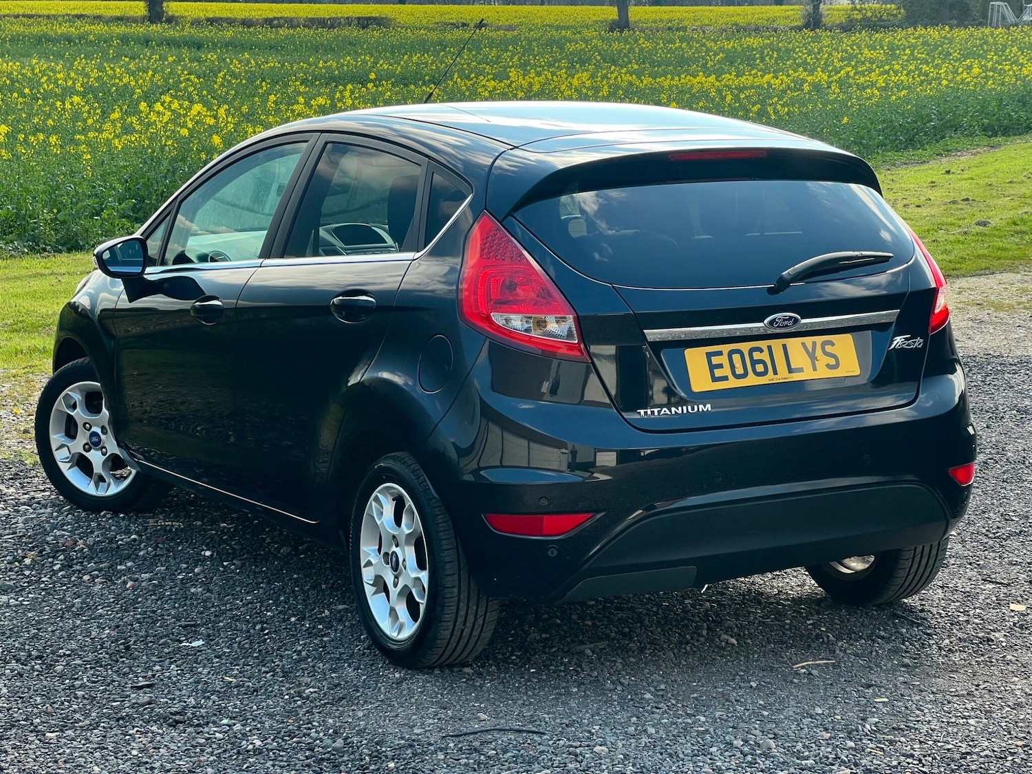 Used Ford Fiesta for sale - 78115733: Photo 3