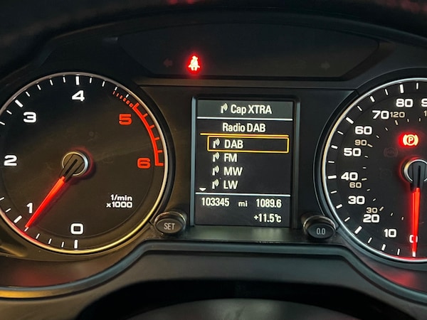 Used Audi Q5 2016 for sale - 76270636: Photo 37