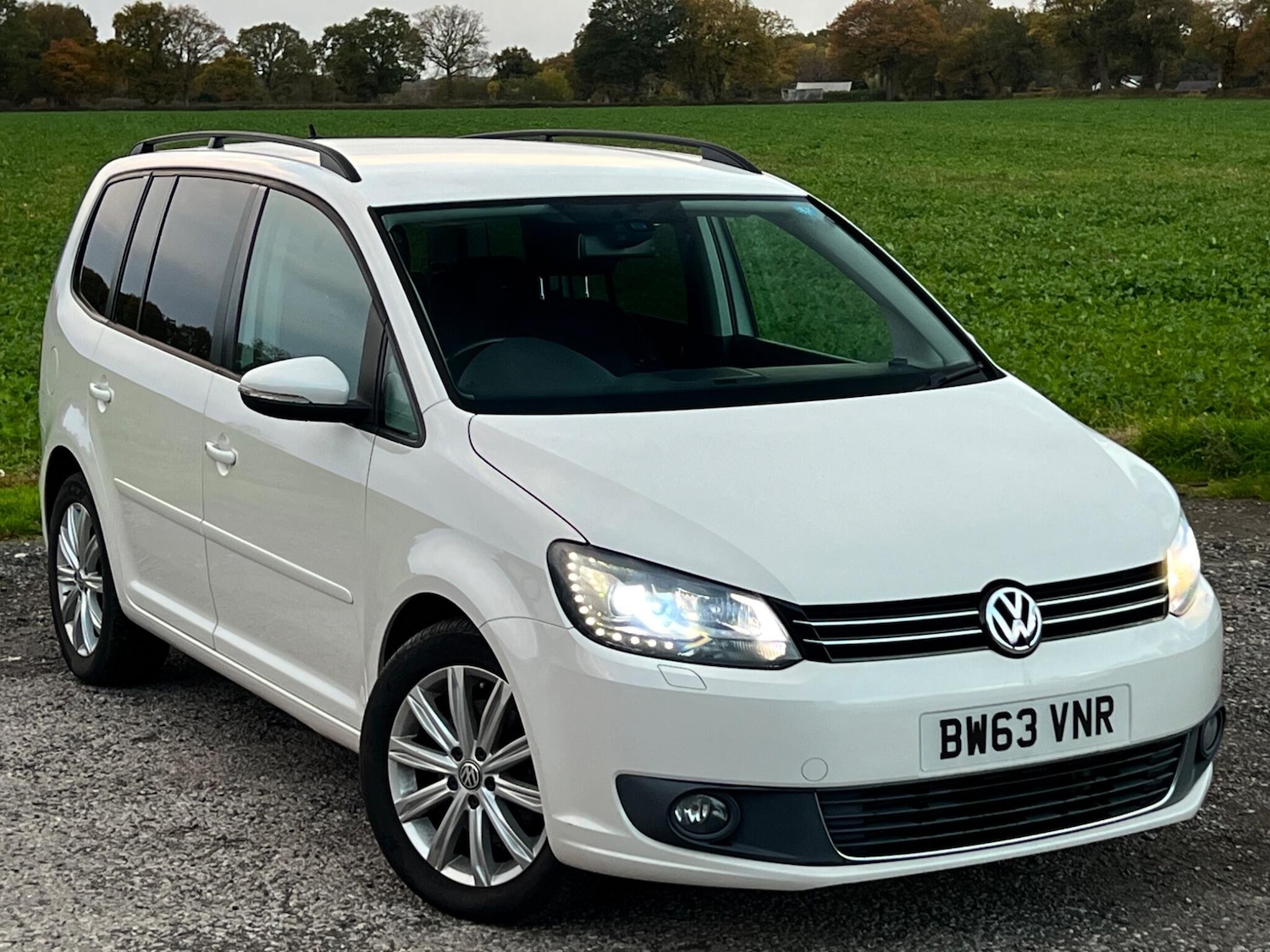 Used Volkswagen Touran 2025 for sale - 76431997: Photo 1