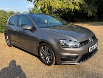 Used Volkswagen Golf 2016 for sale - 79361587: Photo