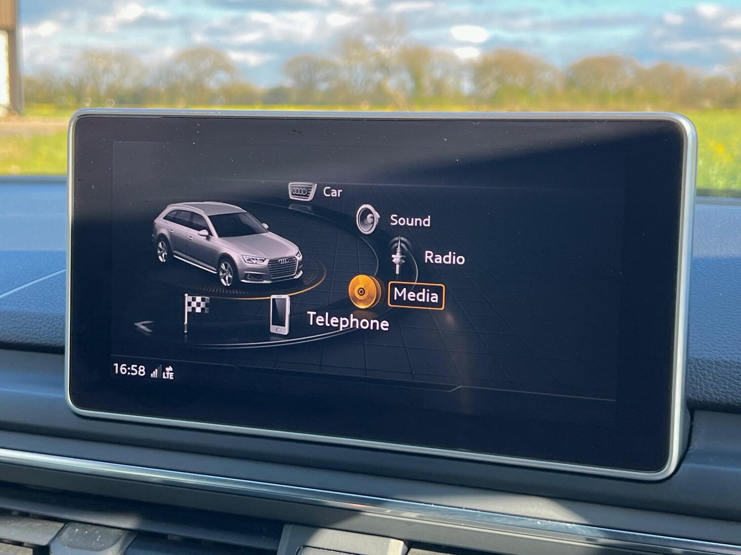 Used Audi A4 2017 for sale - 78106623: Photo 35