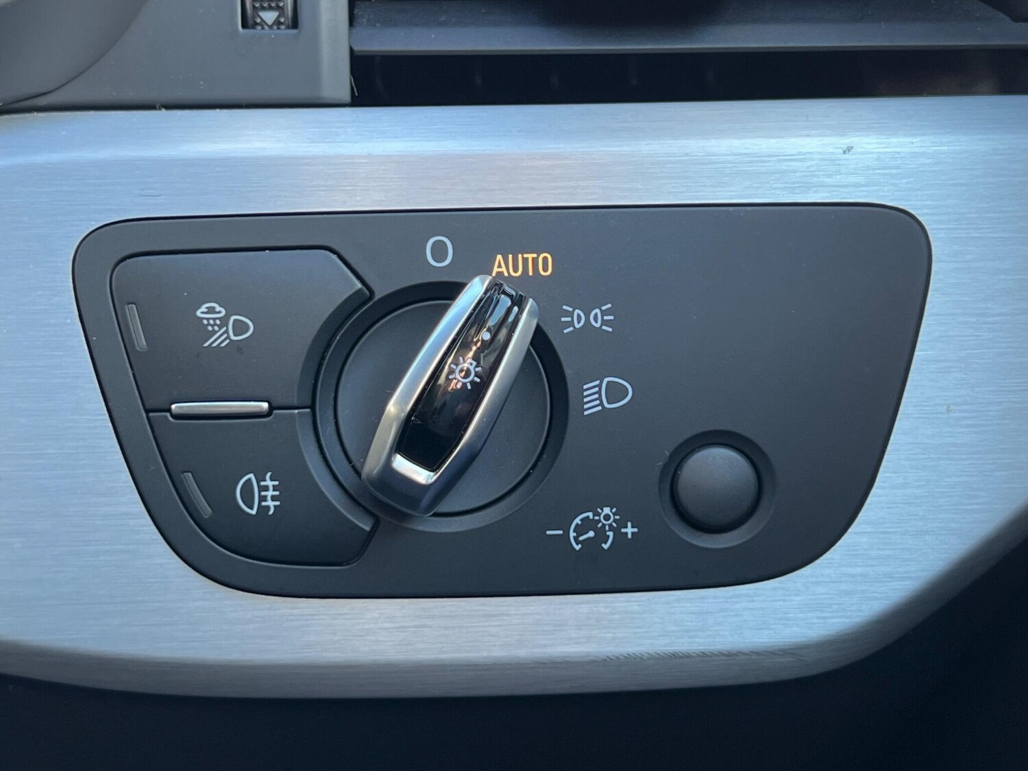 Used Audi A4 2017 for sale - 78106623: Photo 66