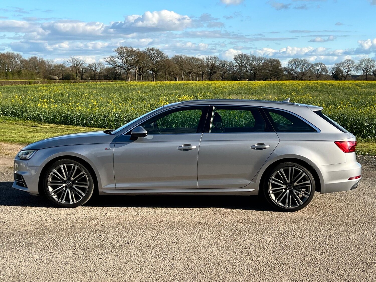 Used Audi A4 2017 for sale - 78106623: Photo 7