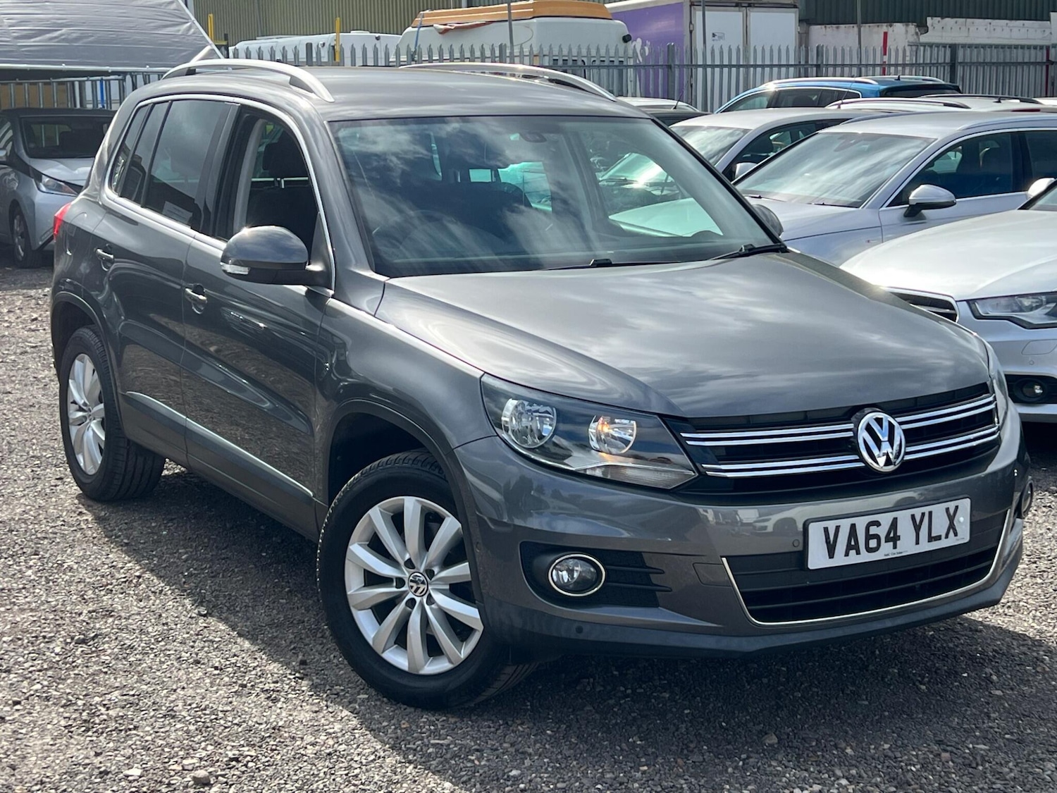Used Volkswagen Tiguan for sale - 78135633: Photo 1