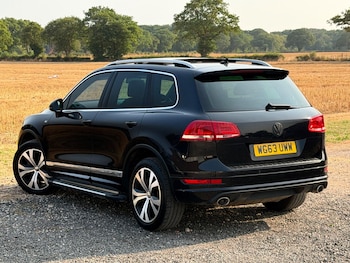 Used Volkswagen Touareg 2013 for sale - 79212098: Photo