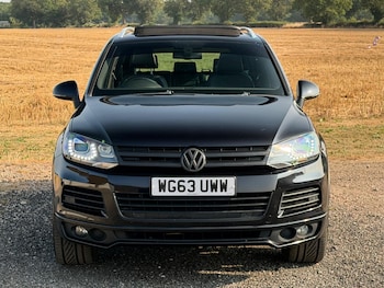 Used Volkswagen Touareg 2013 for sale - 79212098: Photo